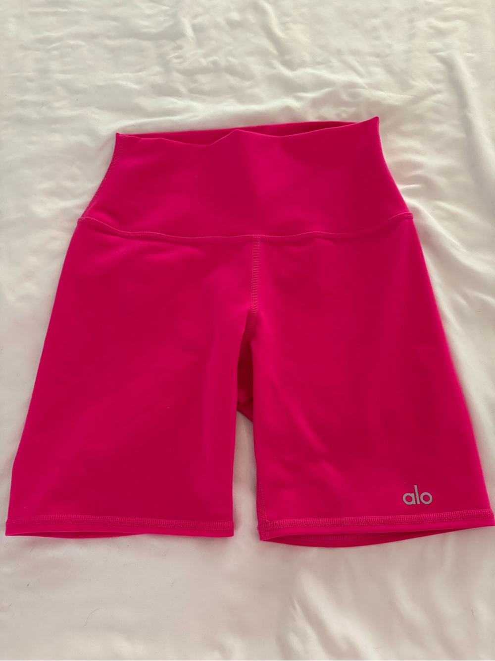 ALO Yoga High-Rise Bike Shorts - Hot Pink